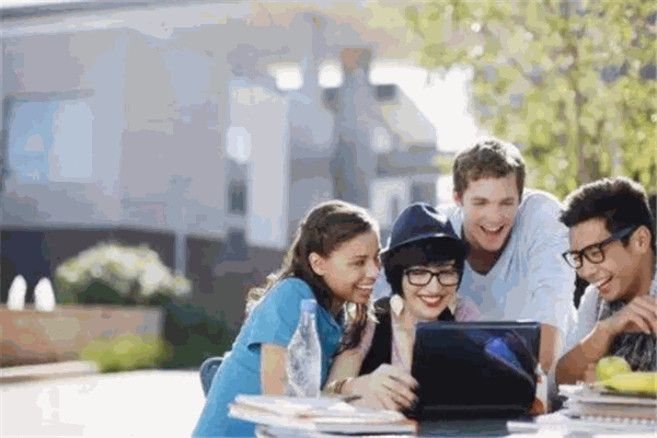 北美通识国际教育